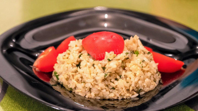 A quick breakfast of steamed rice