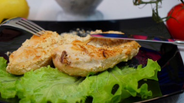 Chicken breasts in creamy mustard sauce