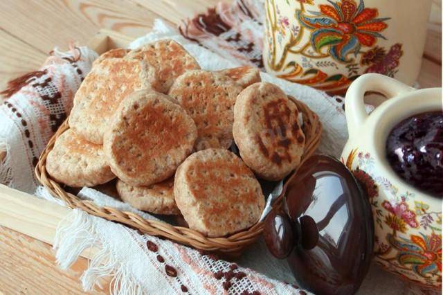 Hasty cookies in a frying pan