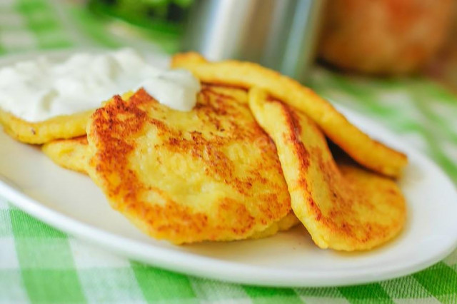 Pumpkin and zucchini pancakes