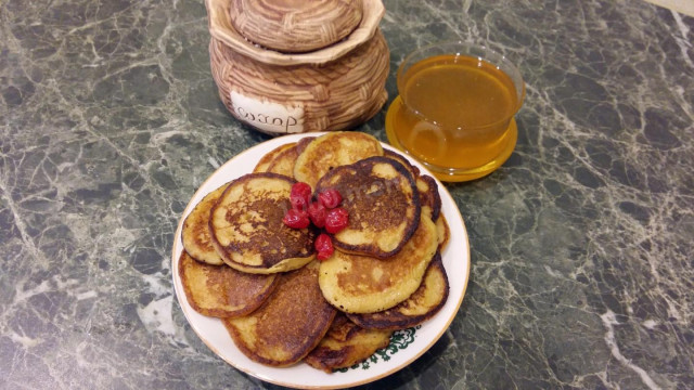 Banana pancakes with oatmeal