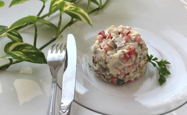 Fish salad with smoked mackerel, pickles