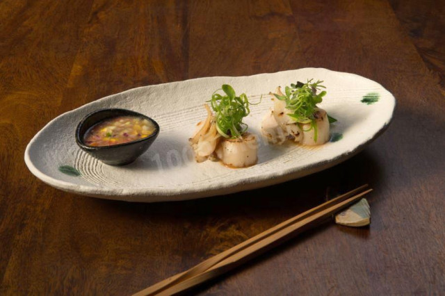 Toasted abalone with scallop