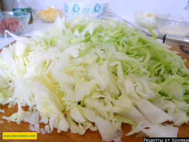 Cabbage salad with sausage and corn