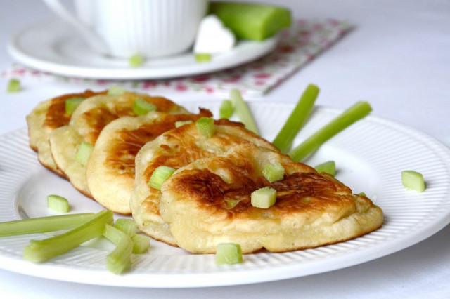 Pancakes with rhubarb