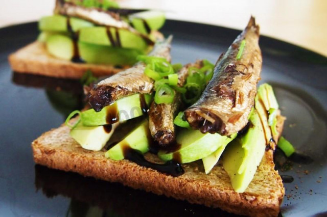 Sprat and avocado sandwiches