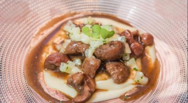 Kidneys in sherry with celery parmentier