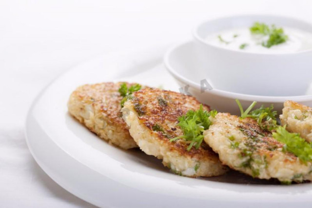 Cabbage fritters Pyaterochka