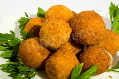 Potato balls for meat