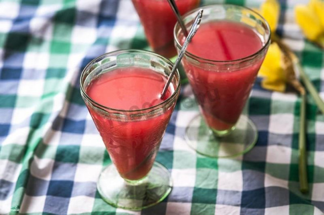 Jelly made from compote and starch