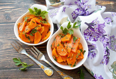 Boiled carrot salad