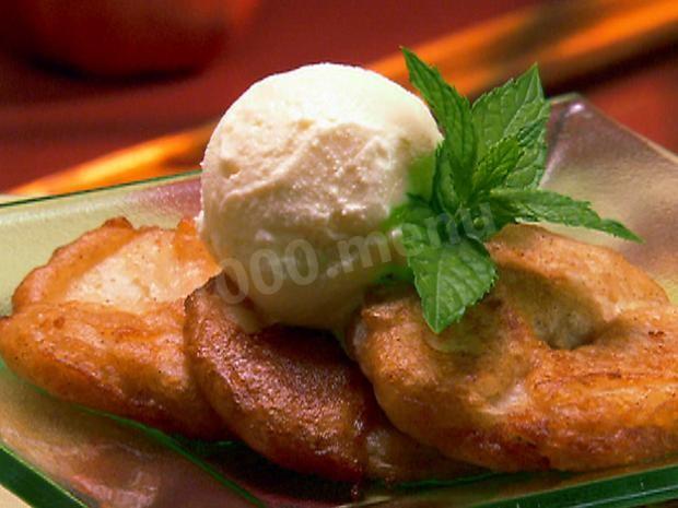 Pears in batter