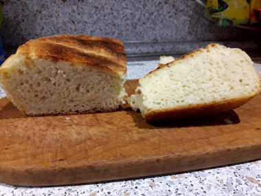 Fried bread on water with yeast