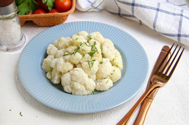 Boiled cauliflower