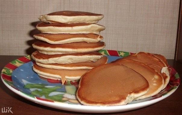 Pancakes with baking soda and cinnamon milk