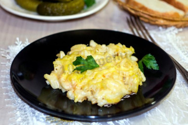 Boiled pasta baked in sauce