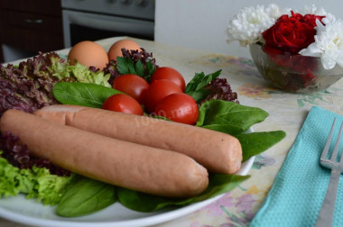 Sausage cooked in the microwave