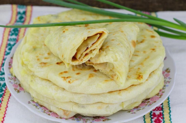 Balkarian khychines with cheese potatoes