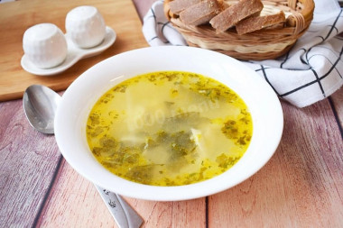 Sorrel soup with egg