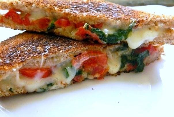 Caprese sandwich