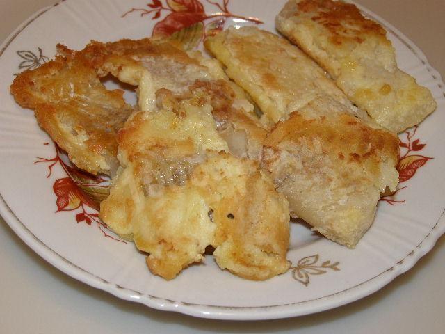 Pollock fillet in cream batter with paprika and coriander