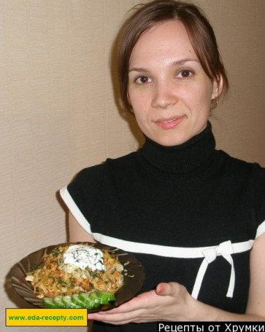 Lazy cabbage rolls in the oven made of pork with tomato and sour cream