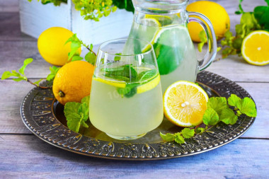 Lemonade drink made of lemons and mint