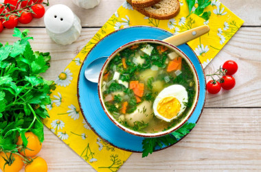 Nettle soup with egg, potatoes and chicken