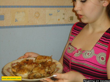 Pork meat zrazy with champignons in the oven