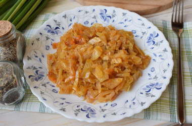 Stewed cabbage in a pressure cooker