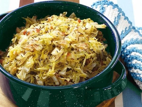 Stewed cabbage in Bavarian