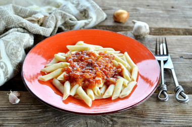 Pasta with tomato pasta