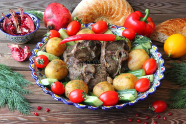 Cauldron kebab with Uzbek lamb potatoes