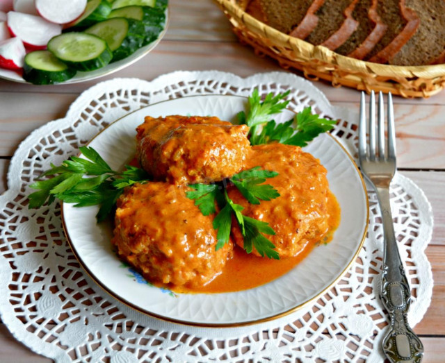 Very lazy cabbage rolls with cabbage and rice in a frying pan