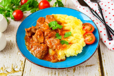 Gravy for mashed potatoes with meat