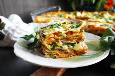 Classic vegetable lasagna at home