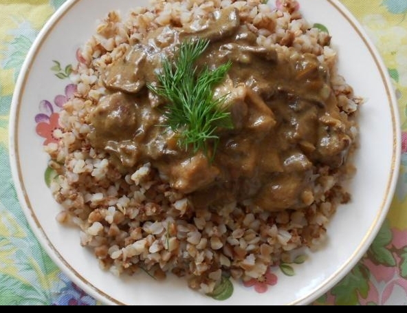 Buckwheat with meat and mushrooms