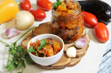 Eggplant caviar in a frying pan