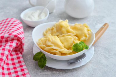 Classic dumplings with cottage cheese