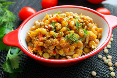 Lentils for garnish