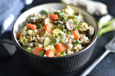 Frozen vegetable stew with sausages