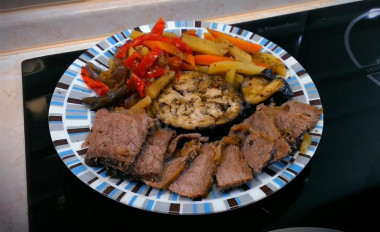 Beef with vegetables in a wok pan