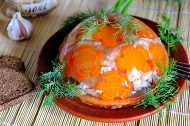 Jellied chicken with gelatin