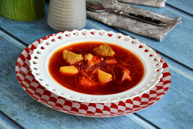 Borscht with pork