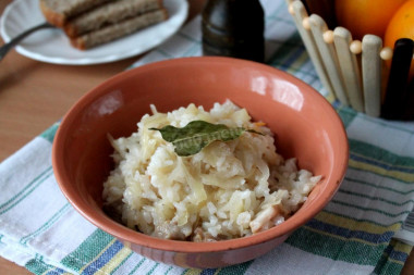 Rice with sauerkraut without carrots with pork