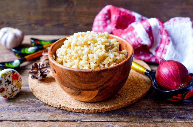 Pearl porridge on water