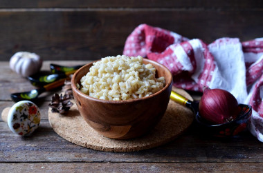 Pearl porridge on water