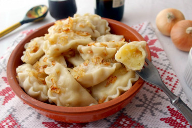 Dumplings on water with potatoes