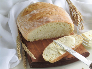 Quick bread in the oven with yeast