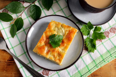 Kefir pie in the oven with cabbage